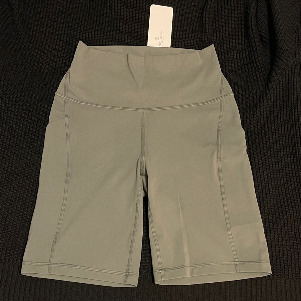 NWT CRZ YOGA bike shorts